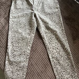 White House black market brown and cream Animal Print Jeans